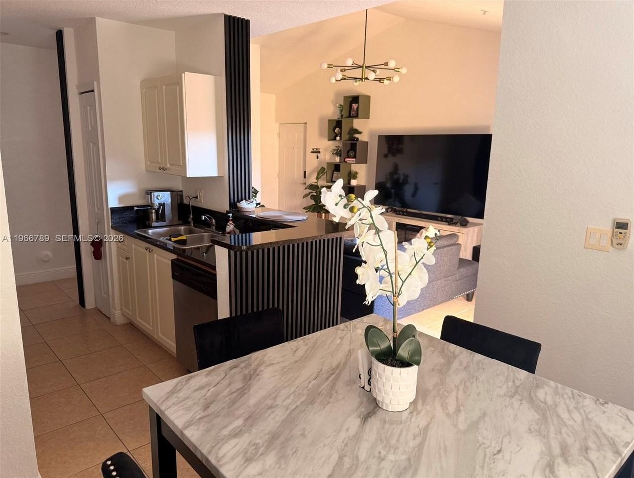 20930 Sw 87th Ave #305 - Photo 4 of 21