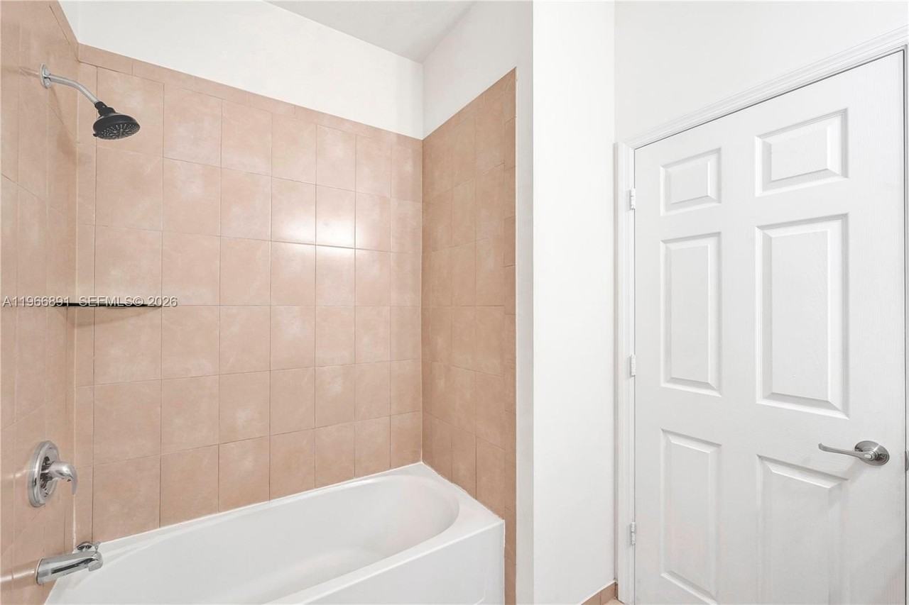 9334 W 33rd Way #9334 - Photo 7 of 12