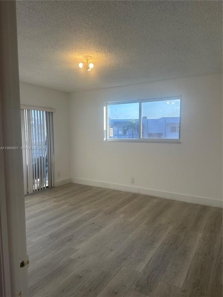 2300 Park Ln #316 - Photo 5 of 15