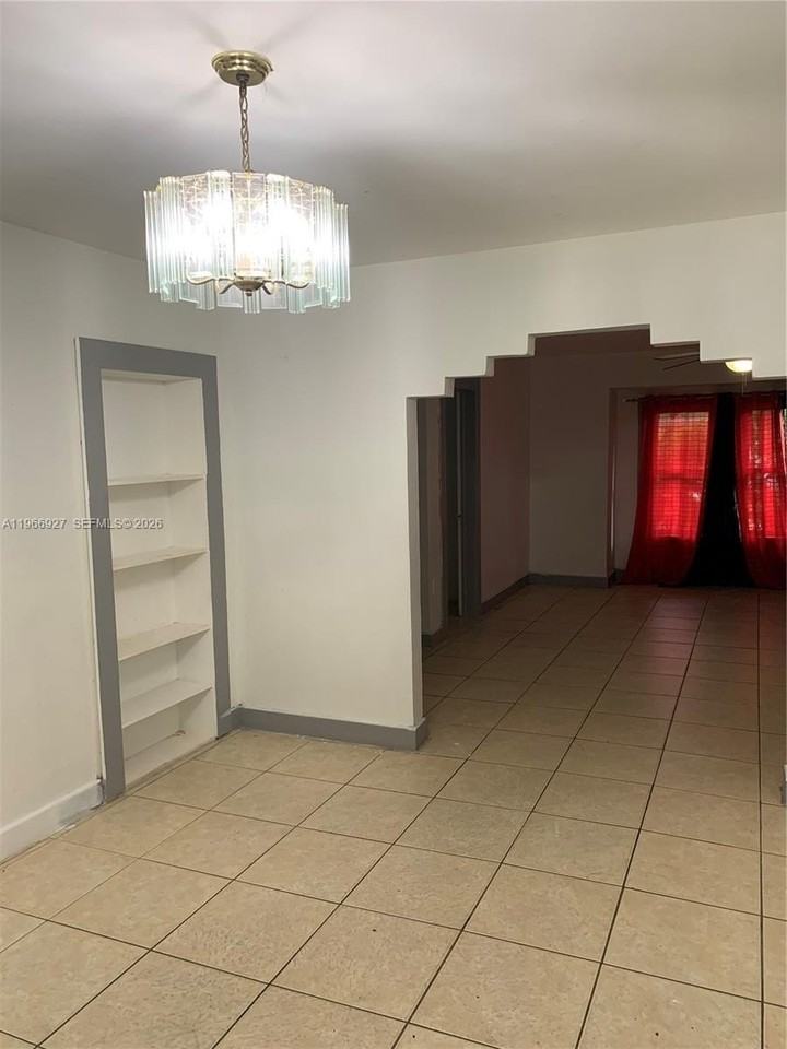 750 Nw 118th St #0 - Photo 2 of 13