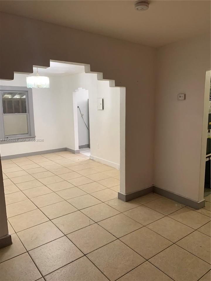 750 Nw 118th St #0 - Photo 6 of 13