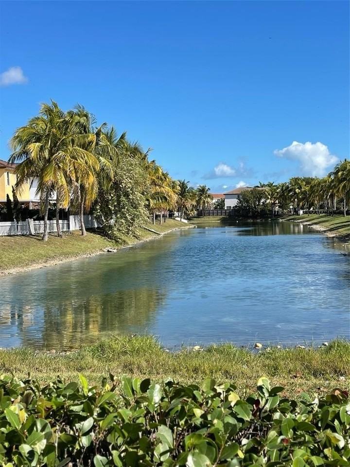 24063 Sw 109th Ave - Photo 5 of 28