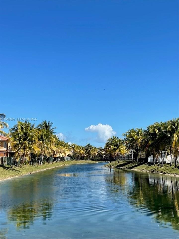 24063 Sw 109th Ave - Photo 7 of 28