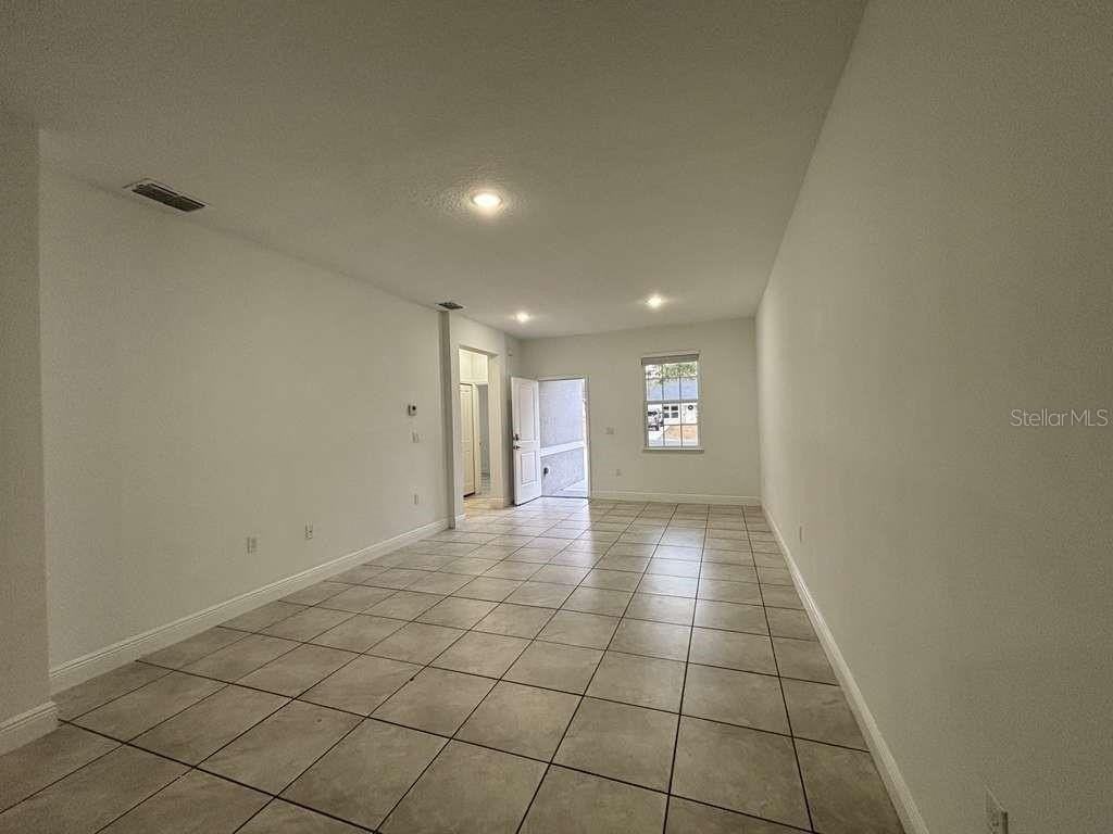 9130 N Mendoza Way #1 - Photo 5 of 25
