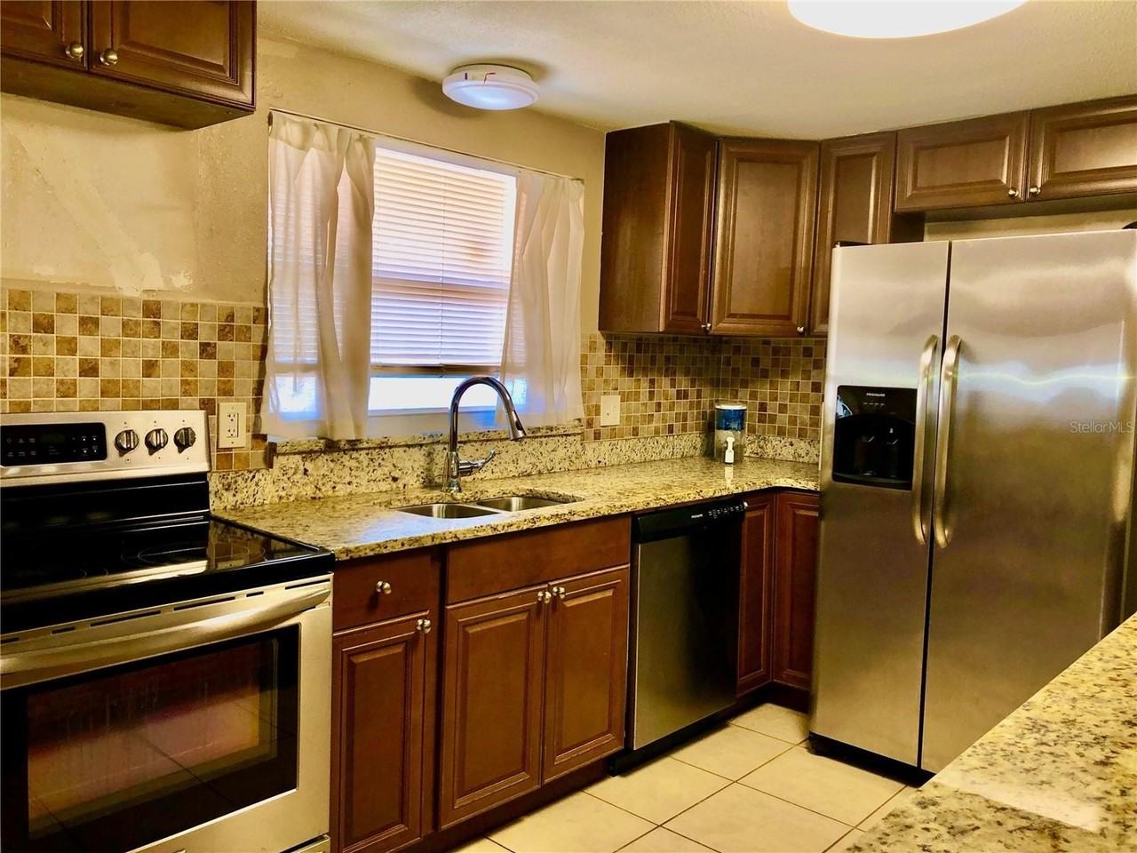 7537 Jasmine Blvd - Photo 2 of 15