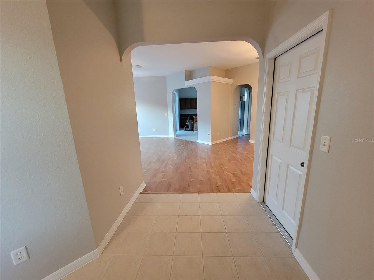 6243 Sw 90th St - Photo 2 of 13