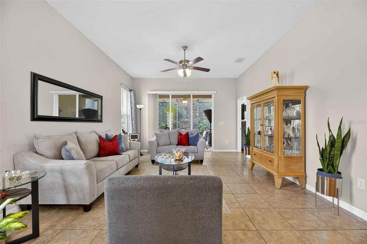 15802 Cobble Mill Dr - Photo 7 of 50