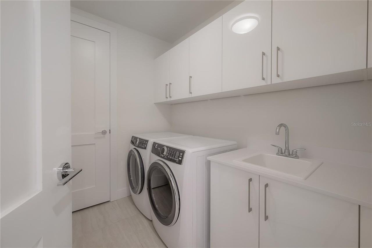 2103 Bayshore Blvd #802 - Photo 6 of 50