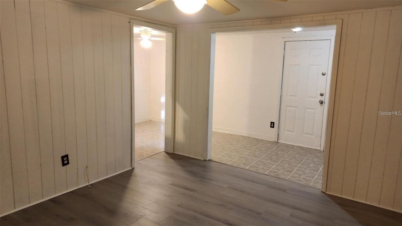 232 Zoller St - Photo 2 of 9