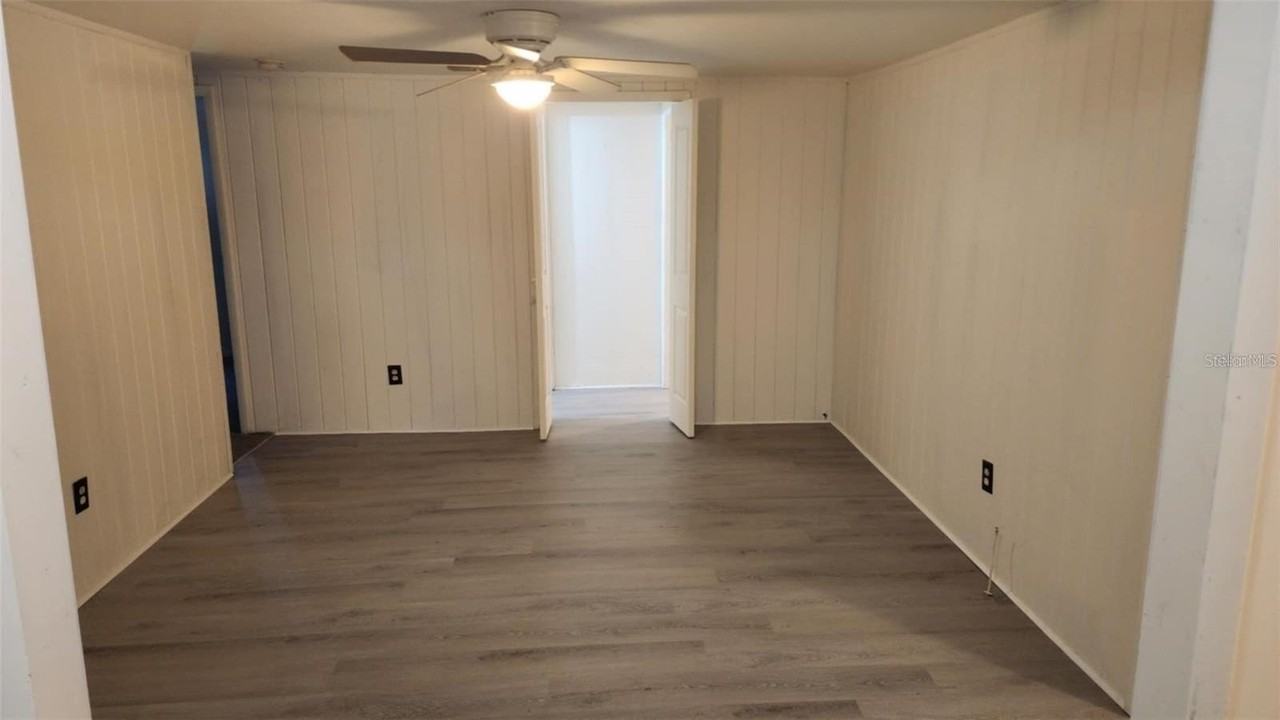 232 Zoller St - Photo 5 of 9