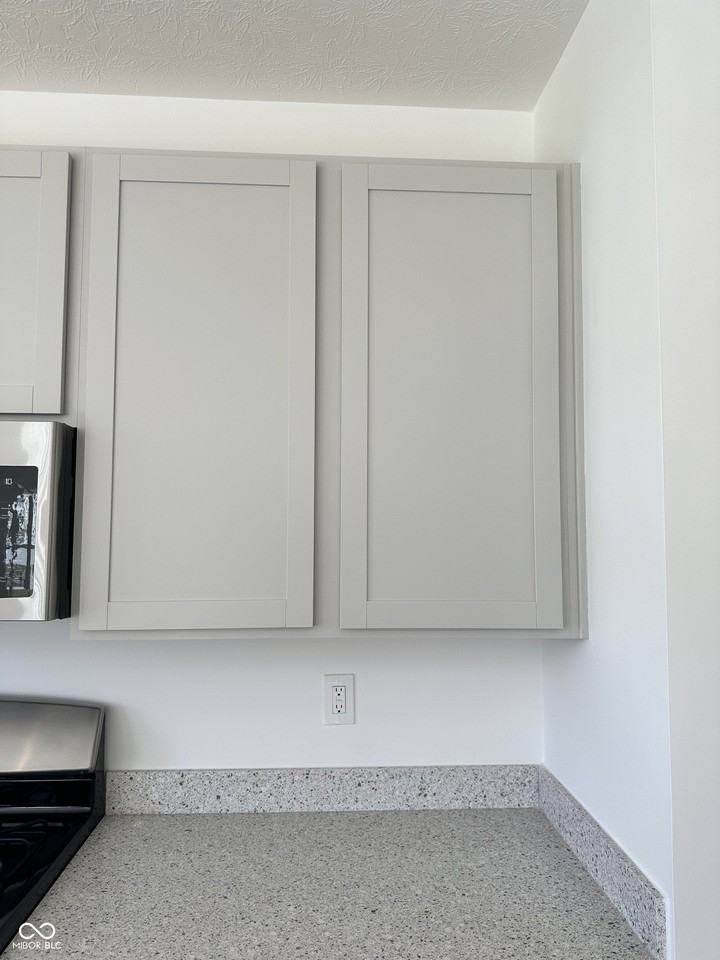 8560 Tripp Rd - Photo 6 of 50