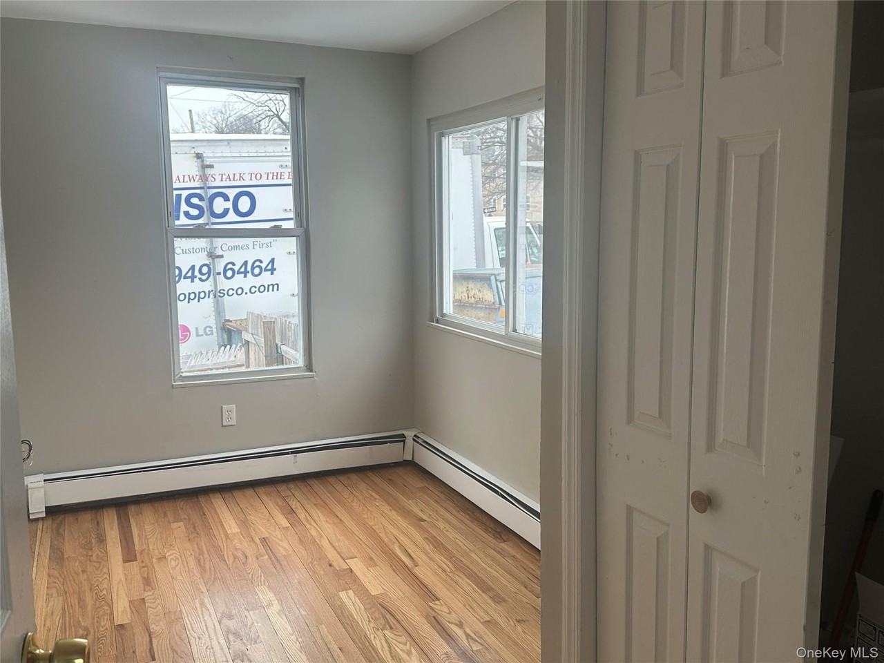 41 Gibson Ave - Photo 6 of 17