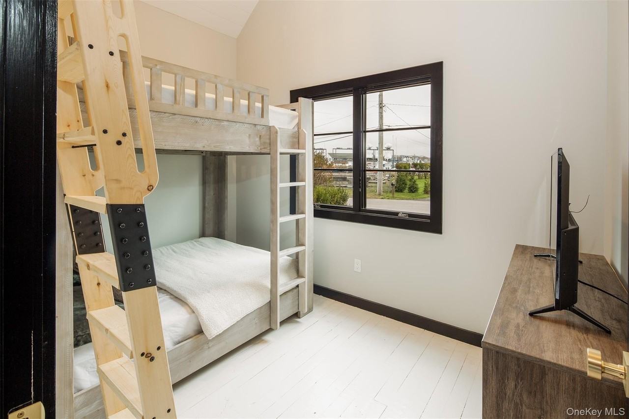 5 Tepee St - Photo 7 of 7