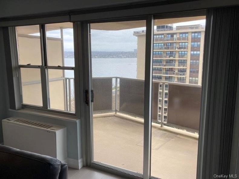 1785 215th St Apt 15j #15J - Photo 2 of 37