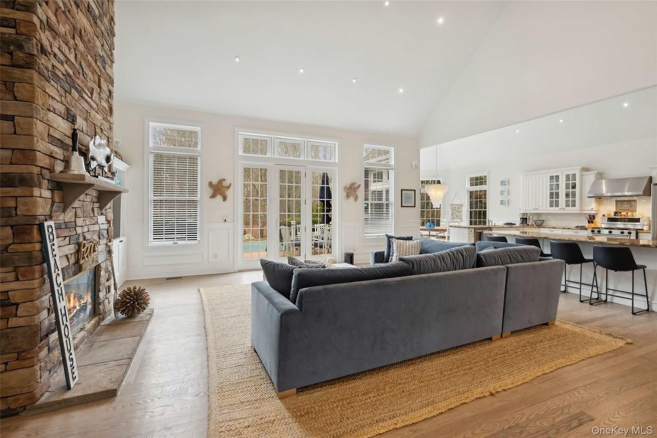 21 Corbett Dr - Photo 5 of 18