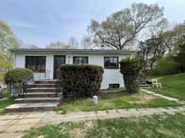 featured image of 7 Goldman Rd Unit B #B