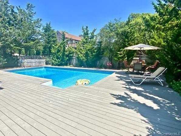 16 Osceola Ln - Photo 2 of 19