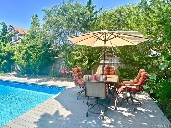 16 Osceola Ln - Photo 3 of 19