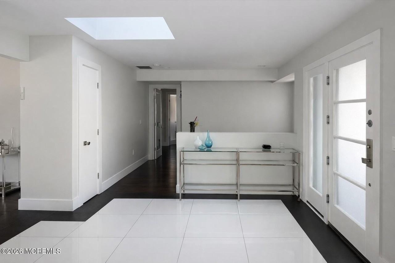 11 Woodland Dr - Photo 2 of 13