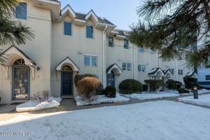 featured image of 130 Bodman Pl Apt 5 #5