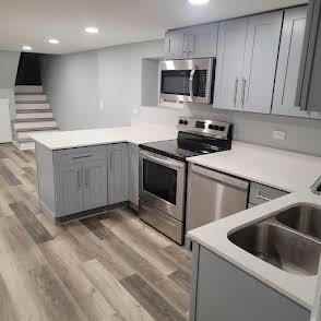 2827 W Lunt Ave - Photo 5 of 11