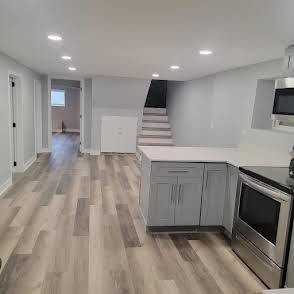 2827 W Lunt Ave - Photo 6 of 11