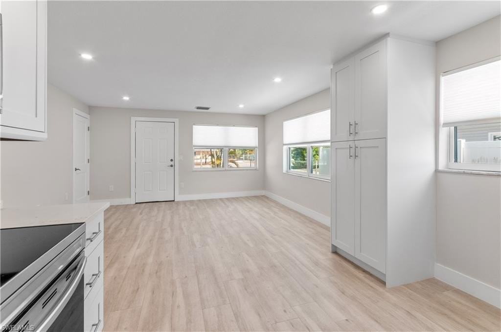 2648 Van Buren Ave - Photo 7 of 17