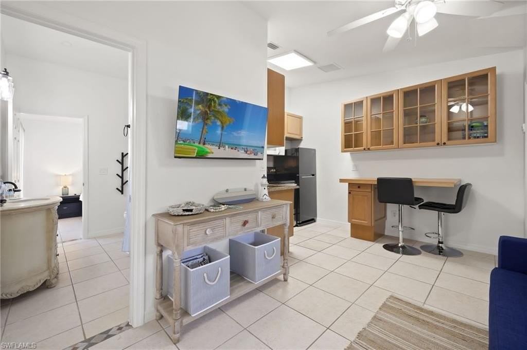 742 111th Ave N - Photo 2 of 31