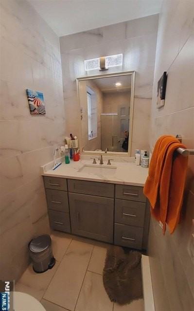 613 3rd Ave - Photo 6 of 18