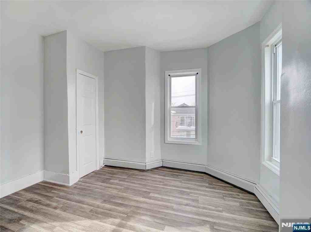 45 N 14th St - Photo 6 of 15