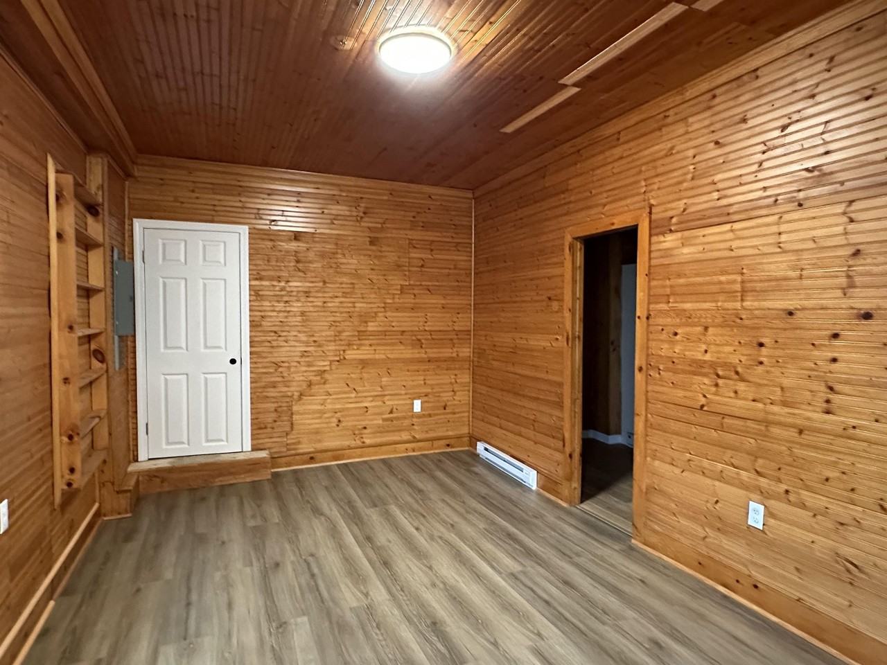 80 Main St - Photo 4 of 11