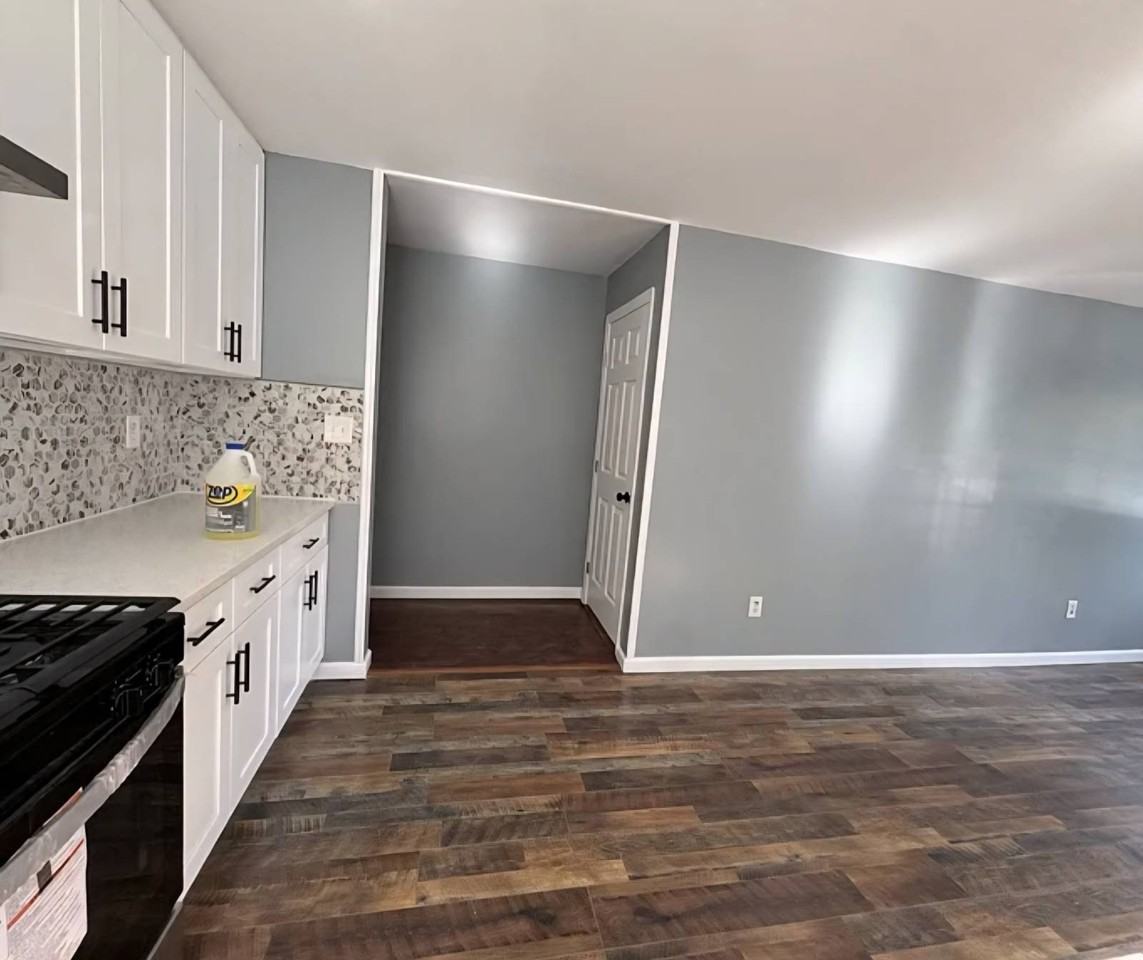 4299 Kepler Ave - Photo 5 of 11