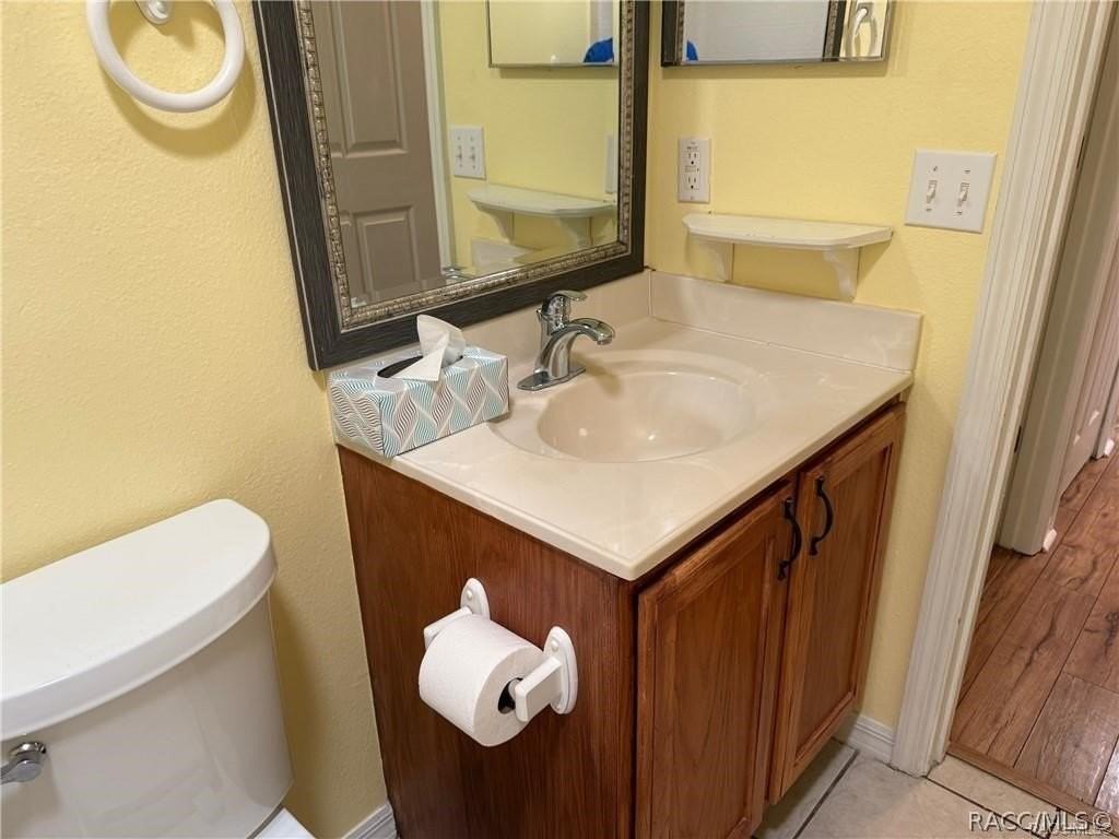 3 Lindwood Ct - Photo 4 of 20