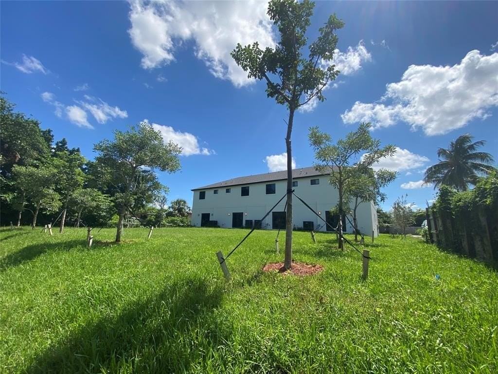 5615 Polk St #5615 - Photo 4 of 21