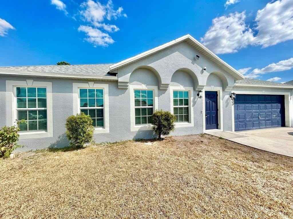 3933 Sw Kakopo St - Photo 2 of 30