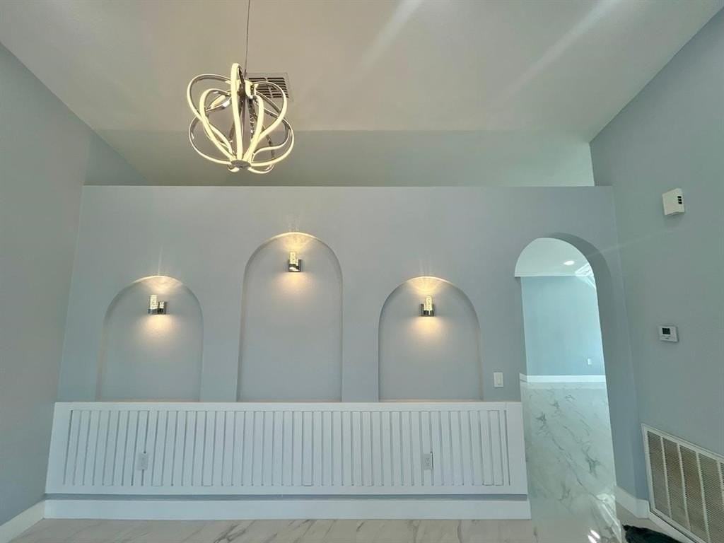 3933 Sw Kakopo St - Photo 7 of 30