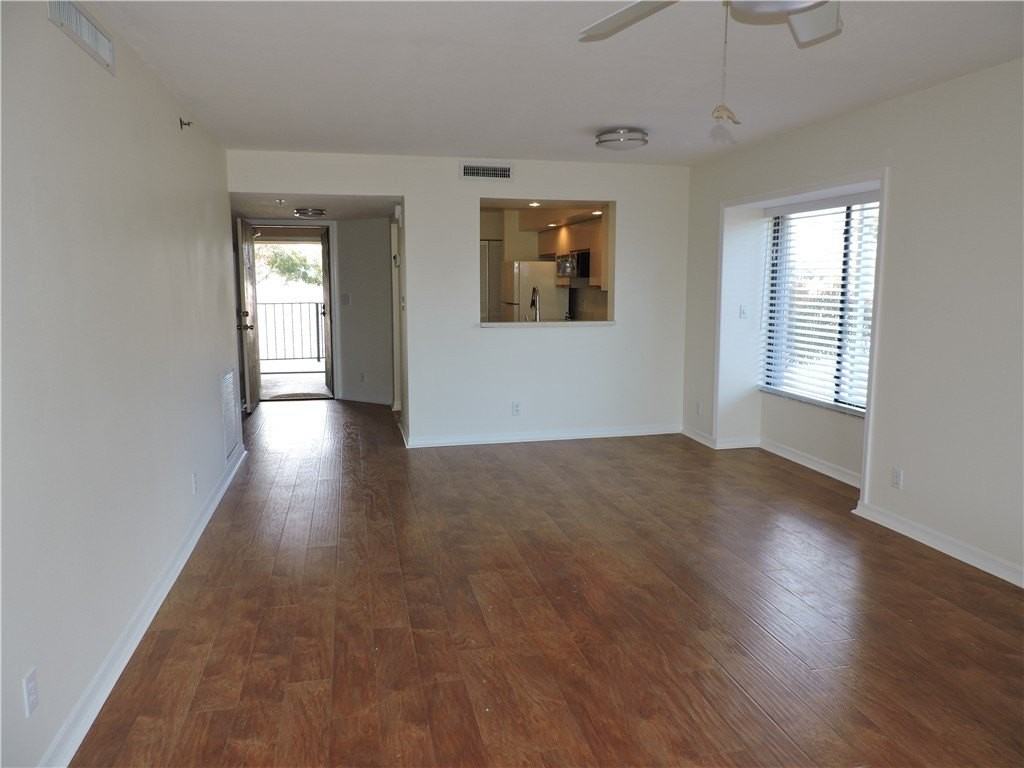 6240 E Mirror Lake Dr Apt 201 #201 - Photo 4 of 29