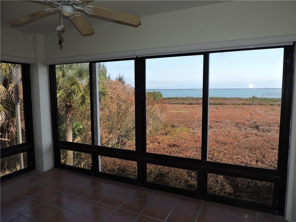 6240 E Mirror Lake Dr Apt 201 #201 - Photo 7 of 29