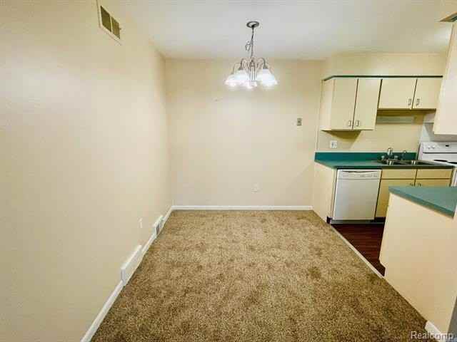 31801 Kelly Rd #24 - Photo 5 of 14