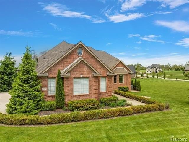 66701 Notre Dame Blvd - Photo 3 of 50