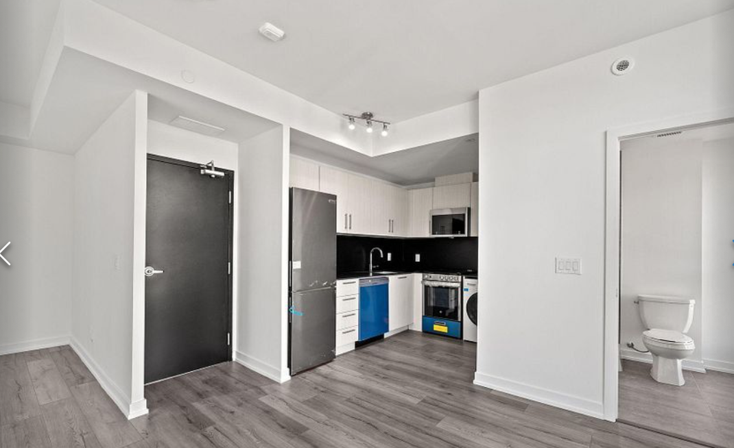 861 Sheppard Avenue West #58 - Photo 4 of 15