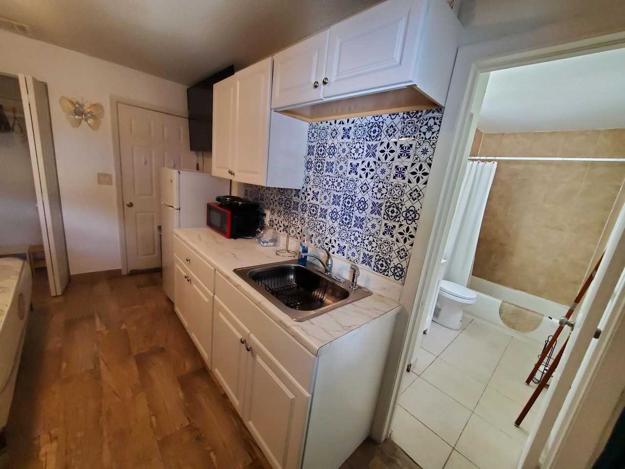 7171 Sw 14th St #BACK - Photo 3 of 8