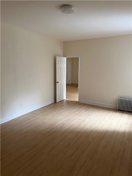 1309 Newkirk Ave #3 - Photo 4 of 8