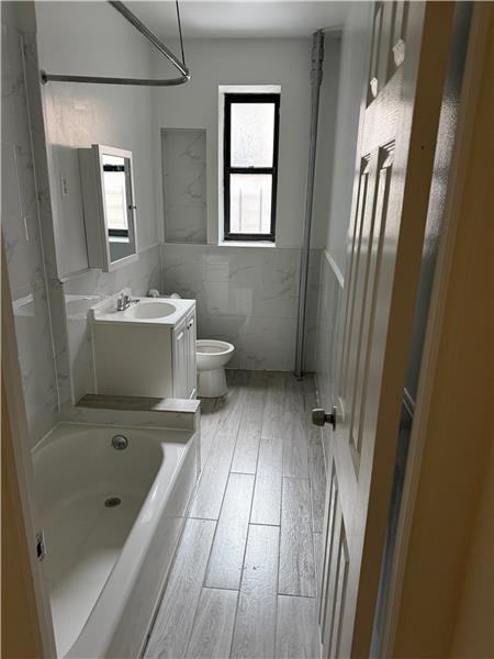 1309 Newkirk Ave #3 - Photo 7 of 8