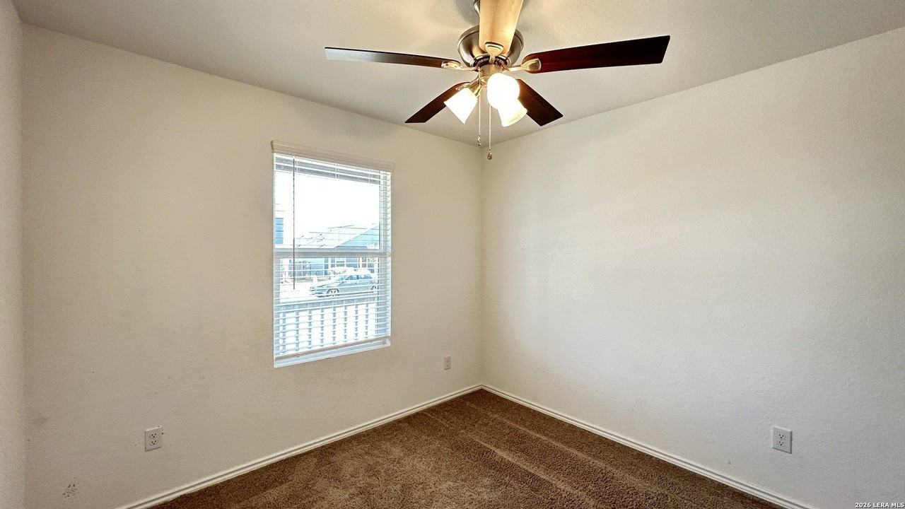 5961 Vestige Bnd - Photo 4 of 30