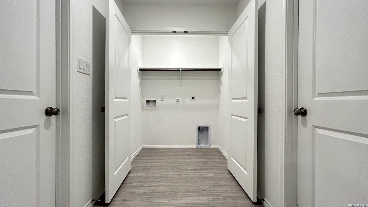 5961 Vestige Bnd - Photo 7 of 30