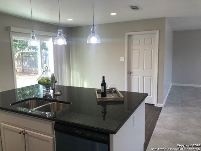 6027 Stillwater St - Photo 6 of 13