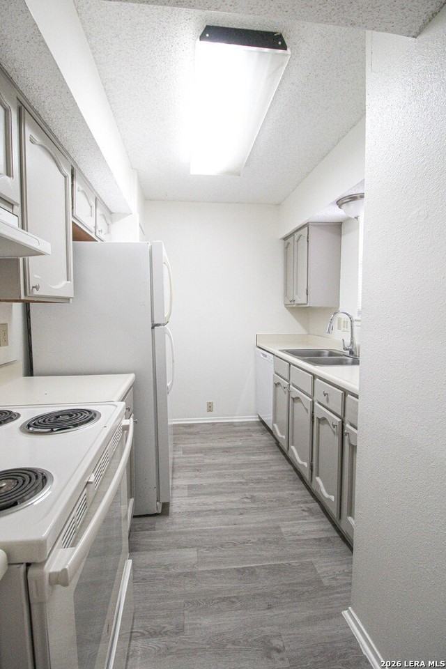 1327 Julienne - Photo 6 of 33