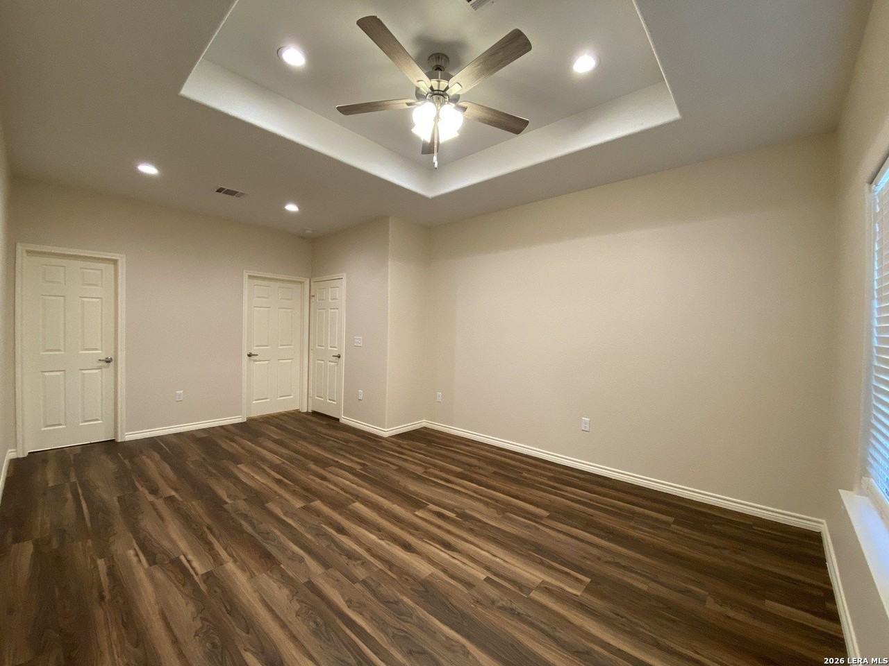 629 Commerce St - Photo 6 of 11