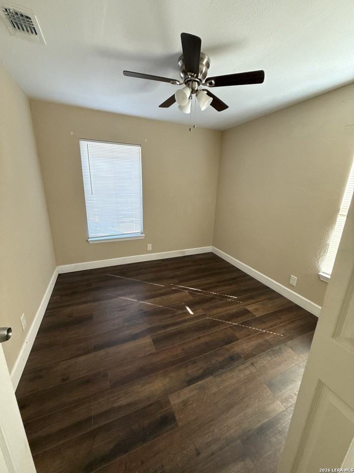 835 Indiana St - Photo 3 of 18